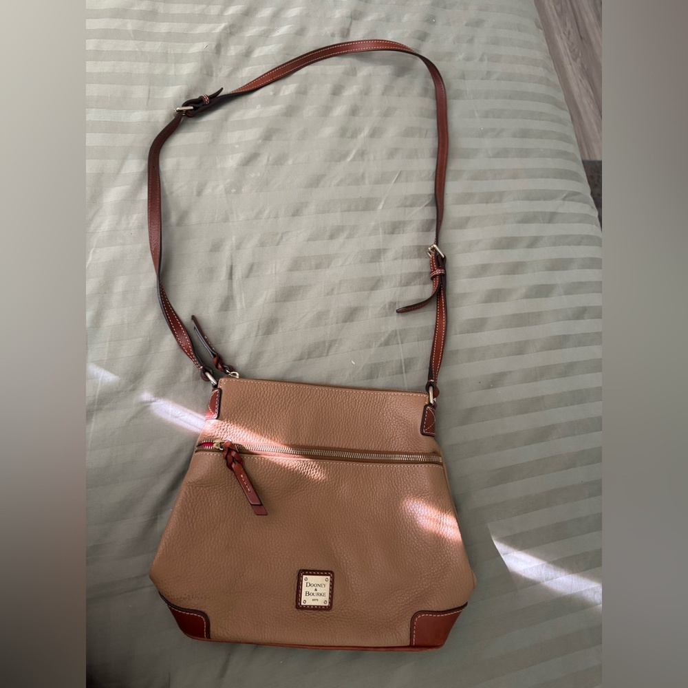 Dooney & Bourke Pebble Grain Leather Crossbody Bag in Tan
